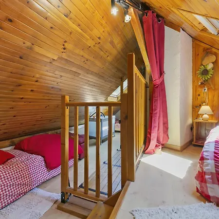 Chalet Secluded In Near Forest