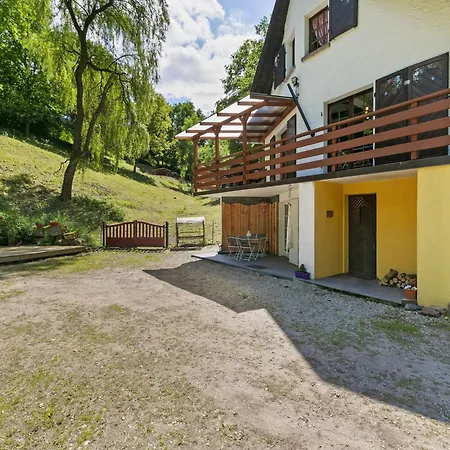 Secluded In Near Forest Dabo