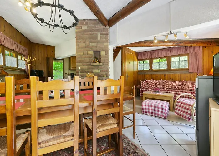 Chalet Secluded In Near Forest Dabo